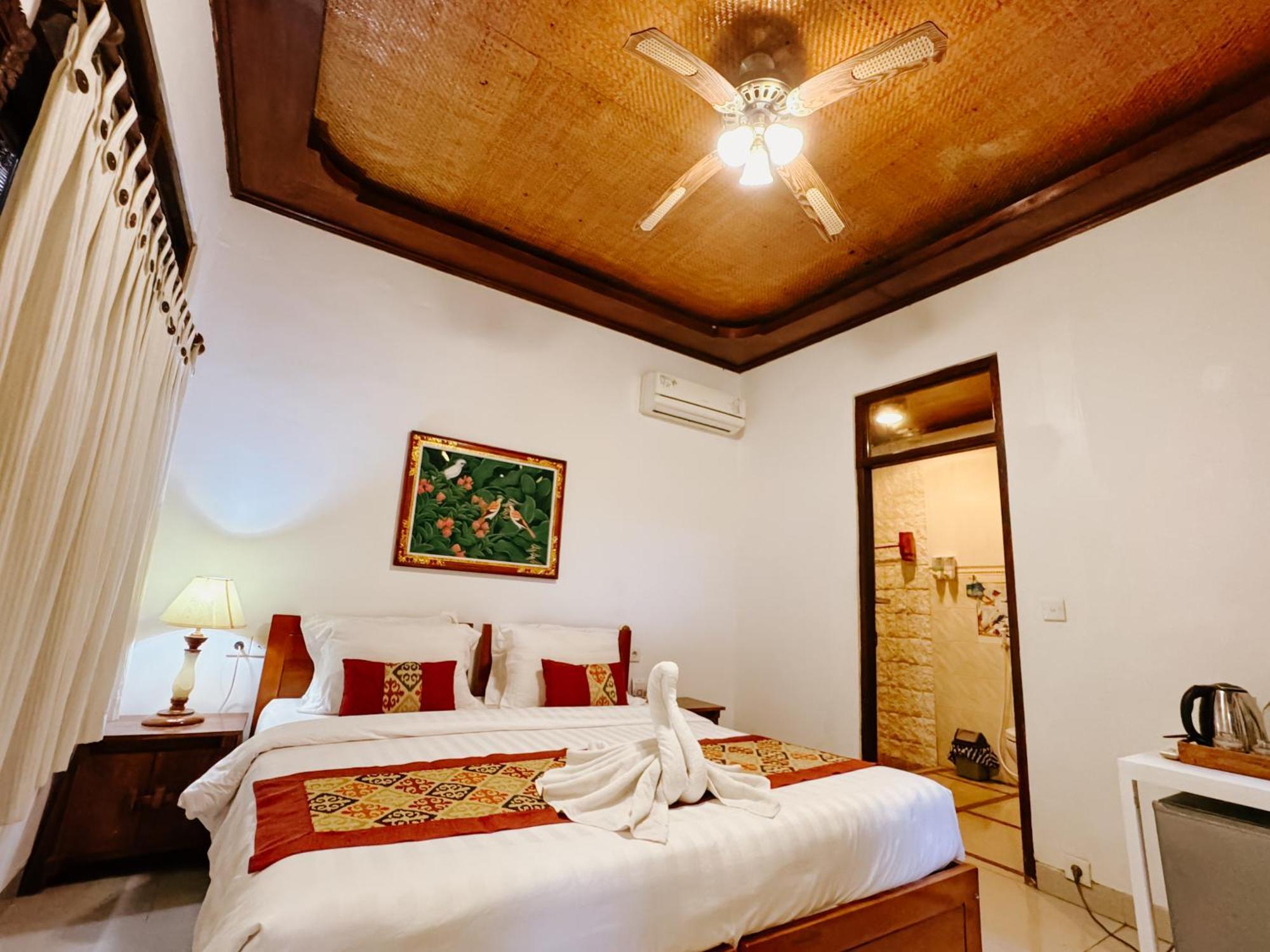 Amed Cafe & Hotel Kebun Wayan Exteriör bild