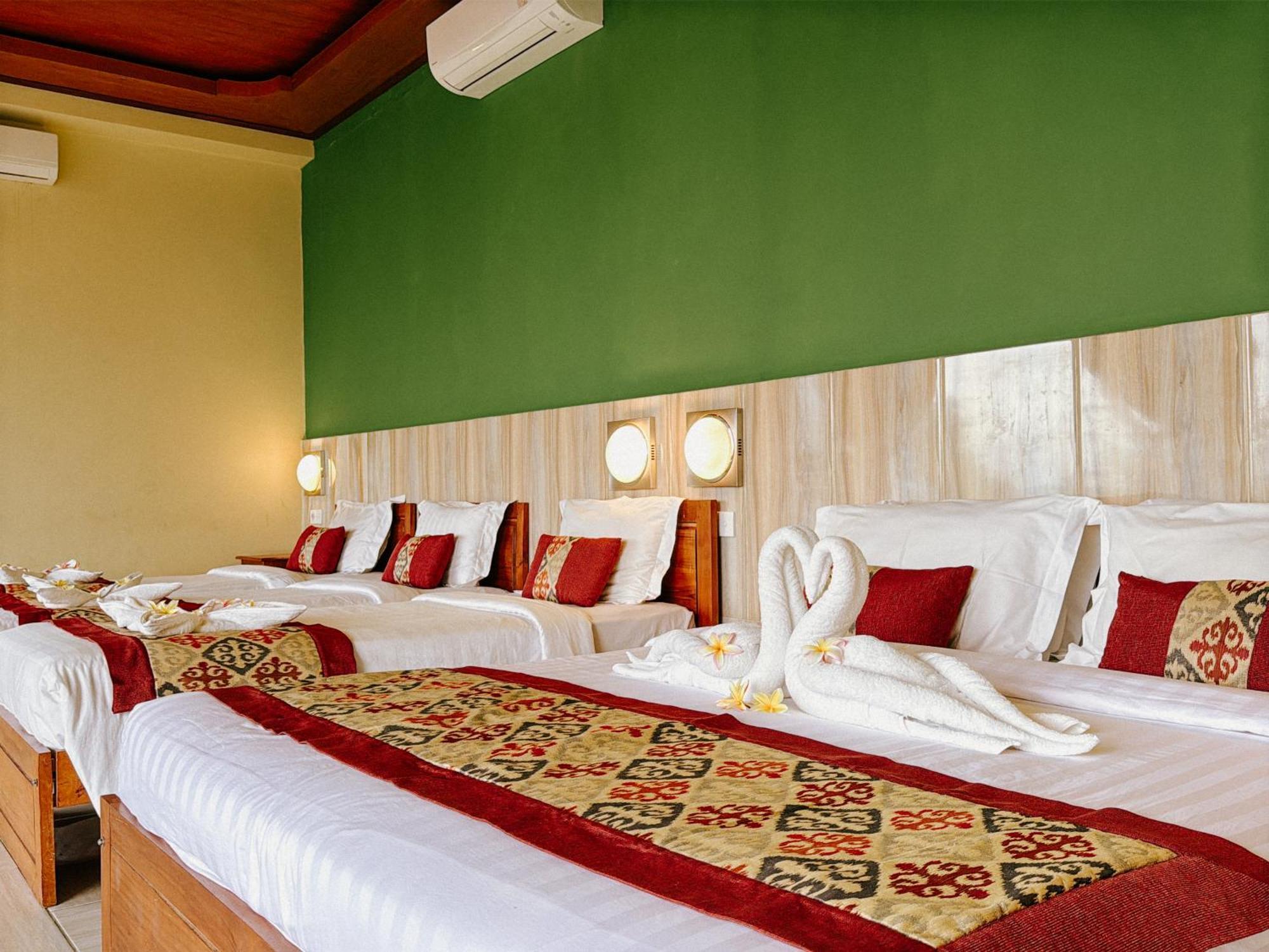 Amed Cafe & Hotel Kebun Wayan Exteriör bild