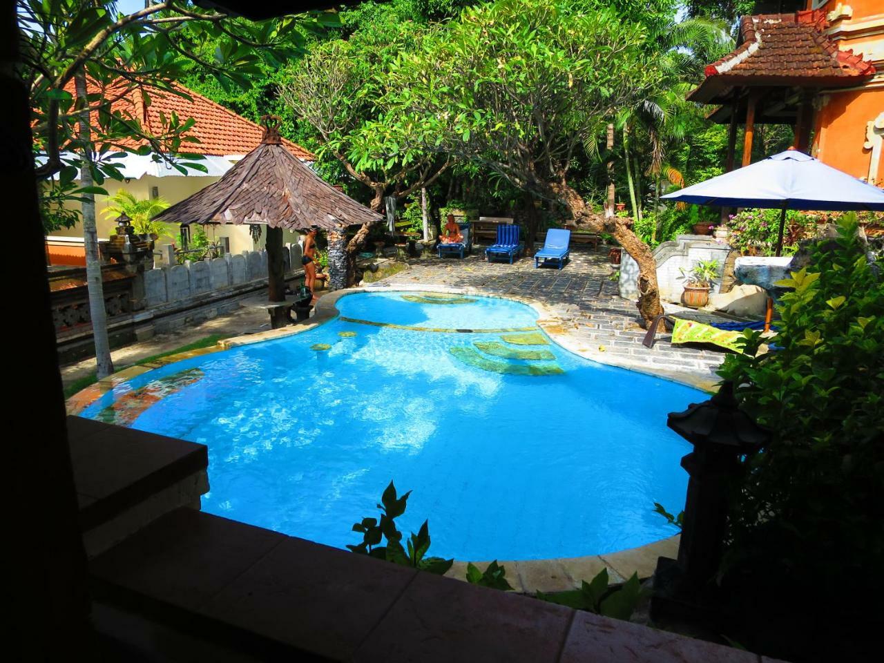 Amed Cafe & Hotel Kebun Wayan Exteriör bild